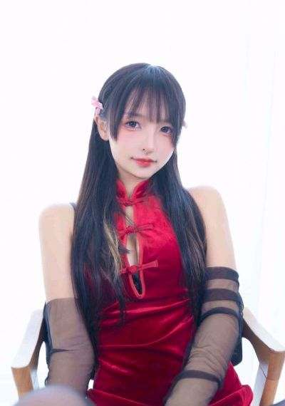 年轻胸大的阿5