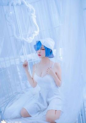 奇怪的美发沙龙电影